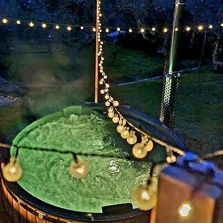 Kuca Za Odmor Malia Sa Spa Hot Tub Jacuzzijem - Nice And Cozy - Free Tickets To All City Attractions Ðurđevac 外观 照片